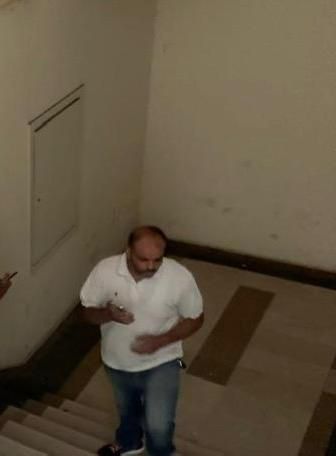 صورة الفارّ من وجه العدالة ربيع الضناوي موظف في كهرباء قاديشا في البحصاص في طرابلس